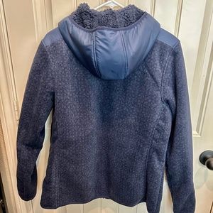Columbia hooded jacket sz  XL. Medium blue